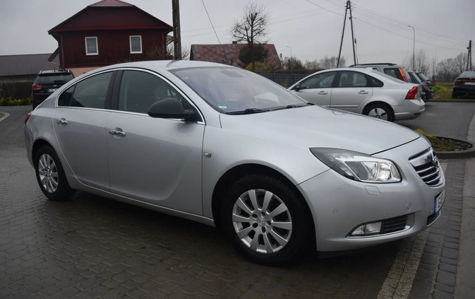 Opel Insignia cena 24900 przebieg: 113000, rok produkcji 2010 z Pyskowice małe 781